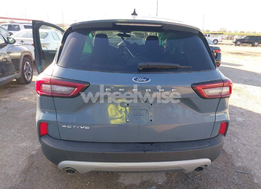 Photo 15 of 2024 Ford Escape ACTIVE (VIN 1FMCU0GN8RUA12725)