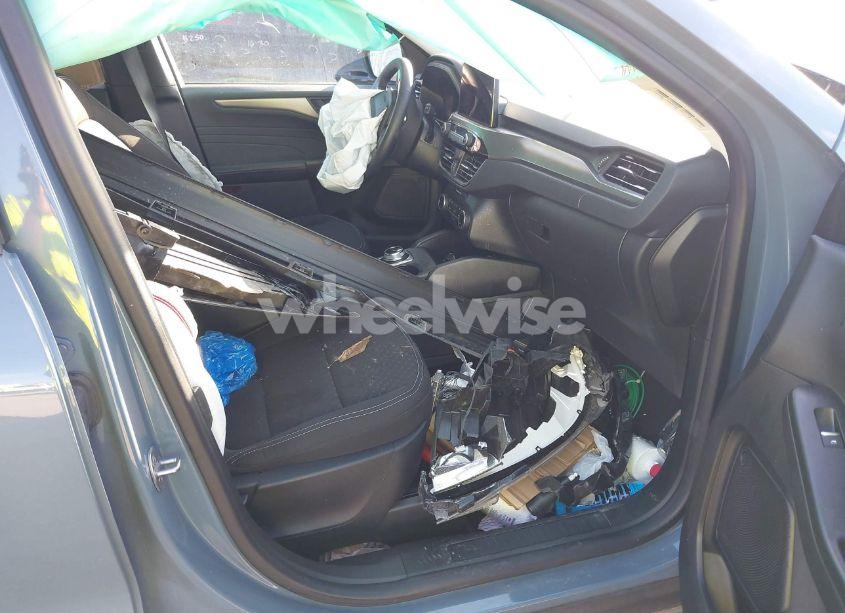 Photo 5 of 2024 Ford Escape ACTIVE (VIN 1FMCU0GN8RUA12725)