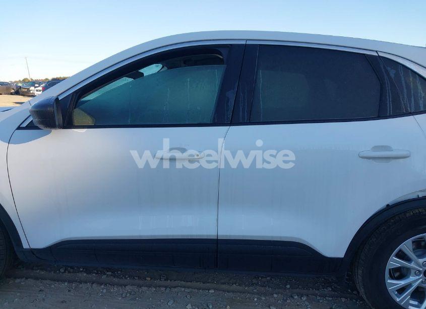 Photo 14 of 2024 Ford Escape ACTIVE (VIN 1FMCU0GN8RUA54568)