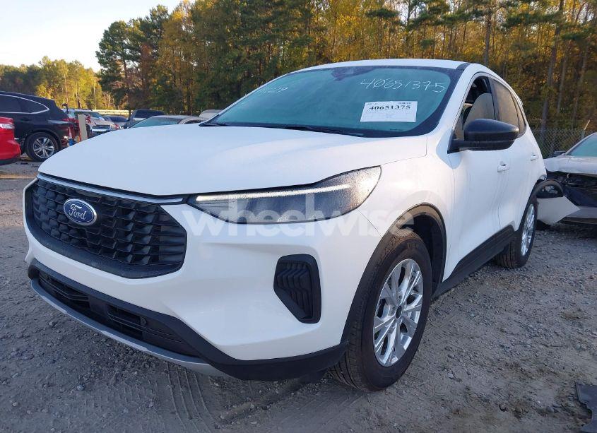 Photo 2 of 2024 Ford Escape ACTIVE (VIN 1FMCU0GN8RUA54568)