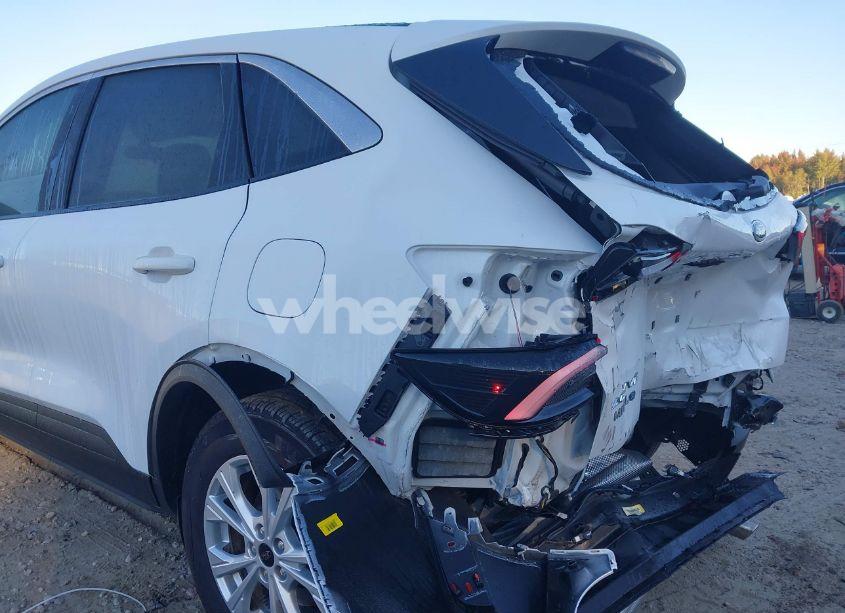 Photo 21 of 2024 Ford Escape ACTIVE (VIN 1FMCU0GN8RUA54568)