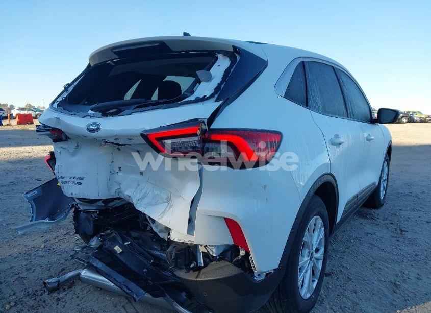 Photo 4 of 2024 Ford Escape ACTIVE (VIN 1FMCU0GN8RUA54568)