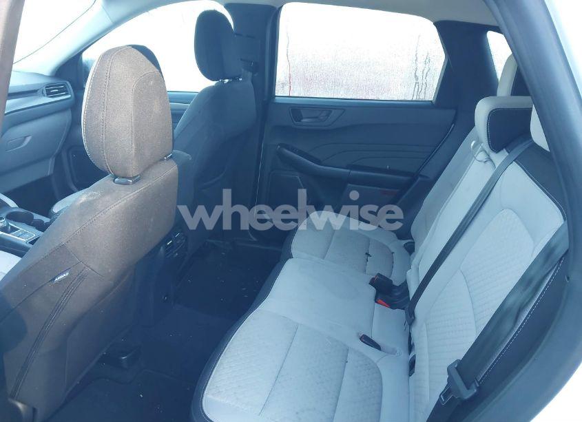 Photo 8 of 2024 Ford Escape ACTIVE (VIN 1FMCU0GN8RUA54568)