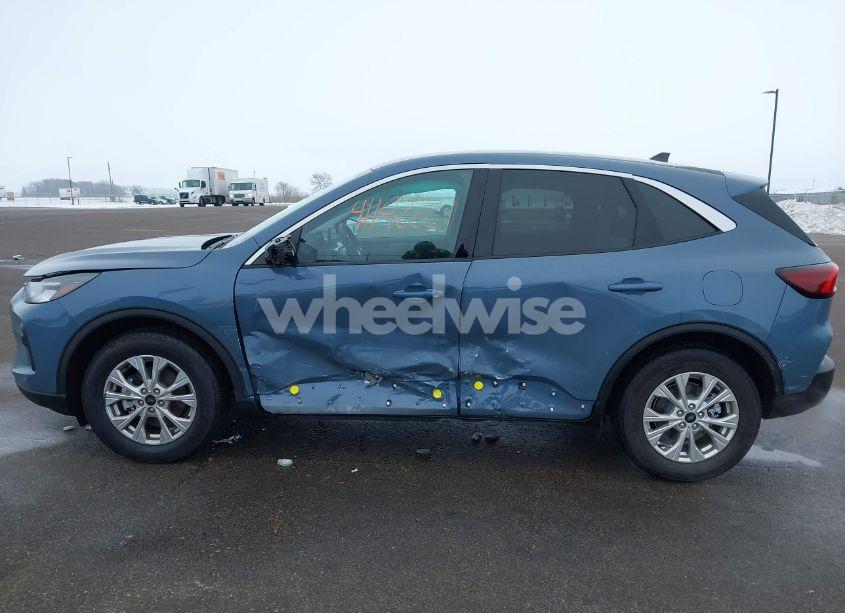 Photo 14 of 2024 Ford Escape ACTIVE (VIN 1FMCU0GN8RUA55915)