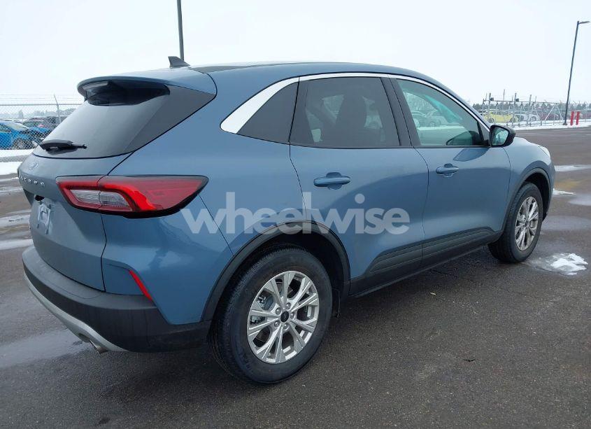 Photo 4 of 2024 Ford Escape ACTIVE (VIN 1FMCU0GN8RUA55915)