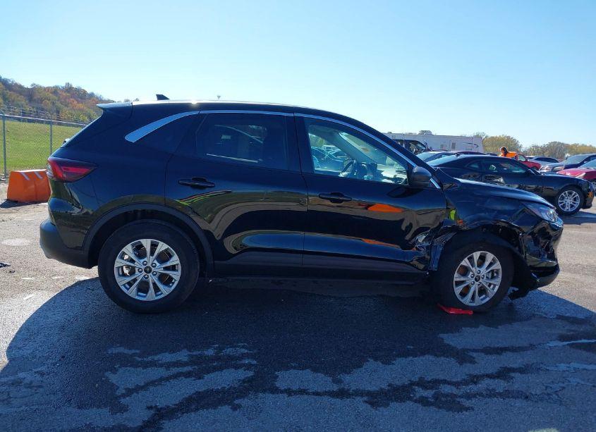 Photo 13 of 2024 Ford Escape ACTIVE (VIN 1FMCU0GN8RUA59754)