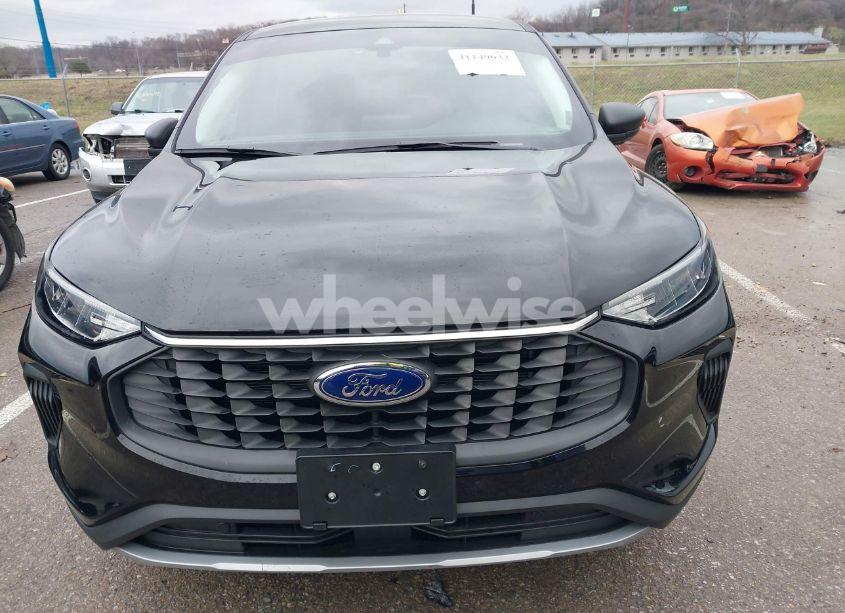 Photo 12 of 2024 Ford Escape ACTIVE (VIN 1FMCU0GN8RUB04921)