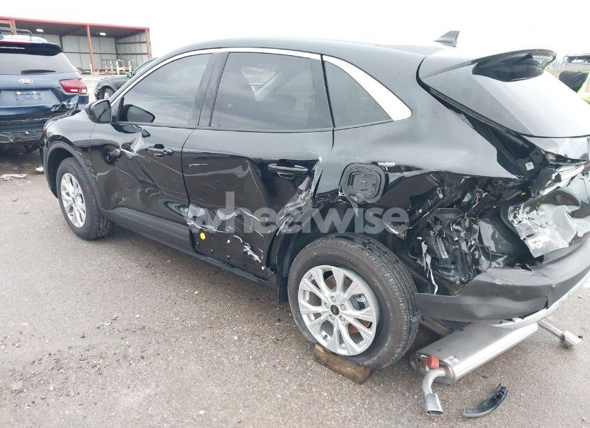 Photo 17 of 2024 Ford Escape ACTIVE (VIN 1FMCU0GN8RUB04921)