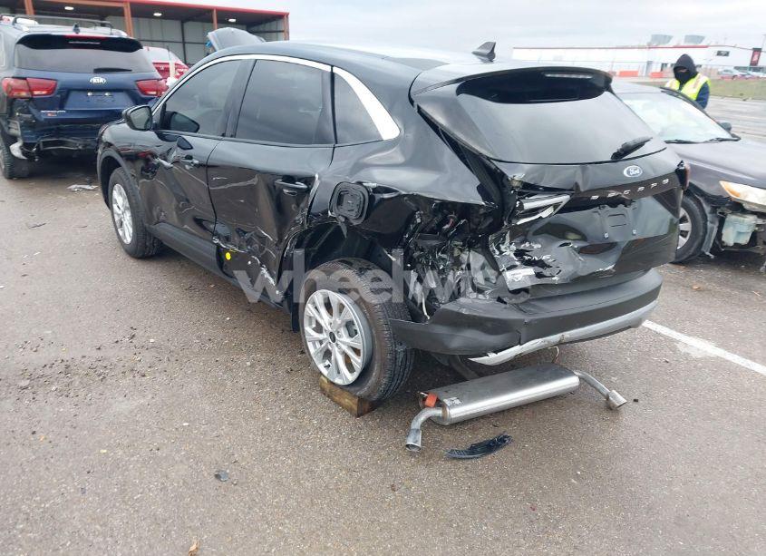 Photo 3 of 2024 Ford Escape ACTIVE (VIN 1FMCU0GN8RUB04921)