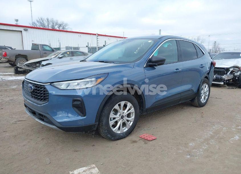 Photo 2 of 2024 Ford Escape ACTIVE (VIN 1FMCU0GN8RUB10220)