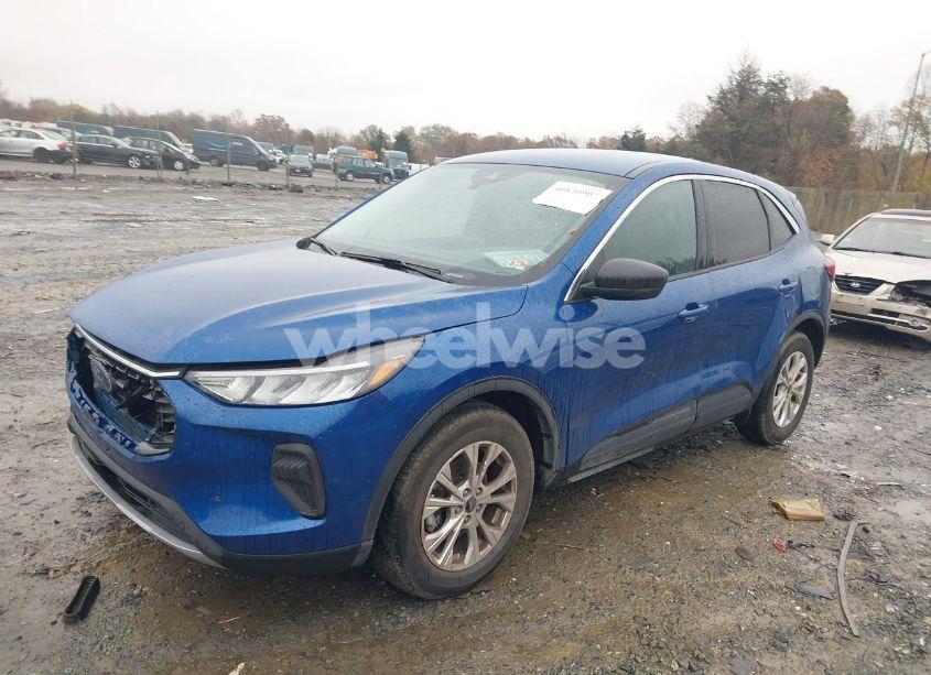 Photo 2 of 2023 Ford Escape ACTIVE (VIN 1FMCU0GN9PUA95580)