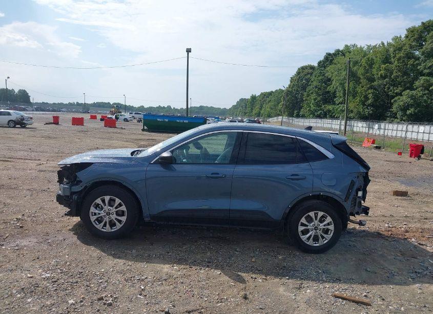 Photo 15 of 2023 Ford Escape ACTIVE (VIN 1FMCU0GN9PUB05086)