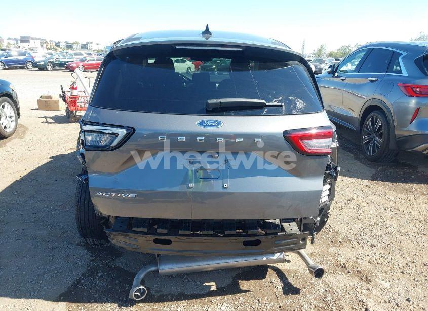 Photo 17 of 2024 Ford Escape ACTIVE (VIN 1FMCU0GN9RUA55700)