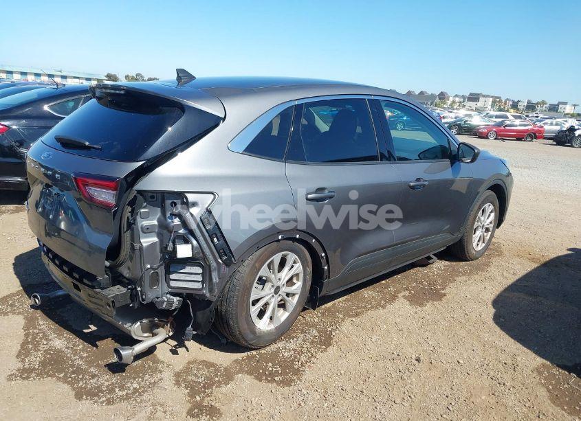 Photo 4 of 2024 Ford Escape ACTIVE (VIN 1FMCU0GN9RUA55700)