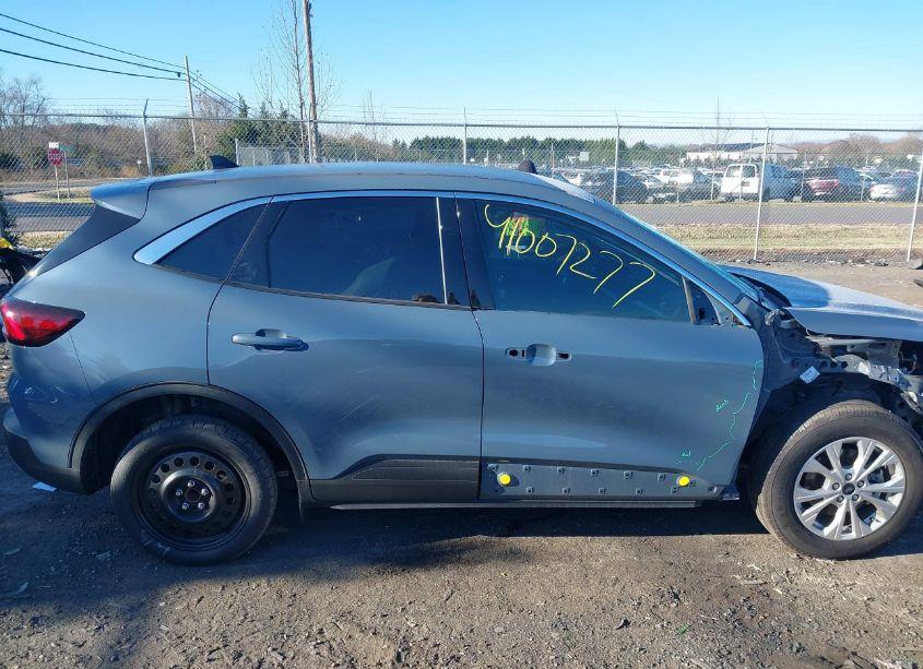 Photo 14 of 2023 Ford Escape ACTIVE (VIN 1FMCU0GNXPUB08191)