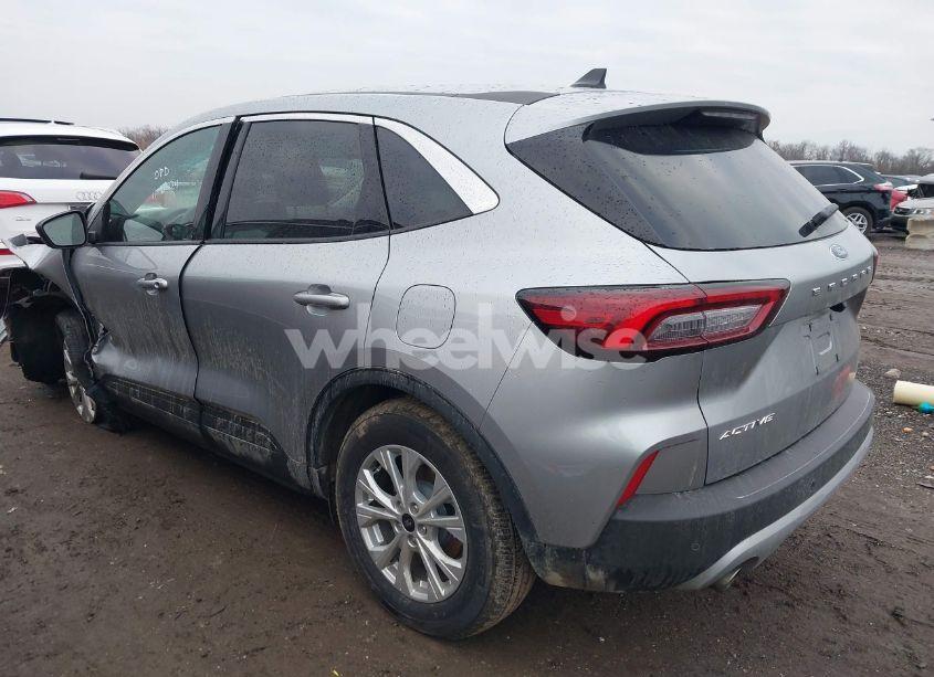 Photo 3 of 2024 Ford Escape ACTIVE (VIN 1FMCU0GNXRUB10154)