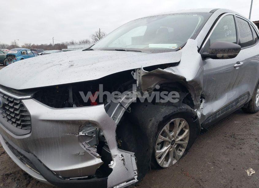 Photo 6 of 2024 Ford Escape ACTIVE (VIN 1FMCU0GNXRUB10154)