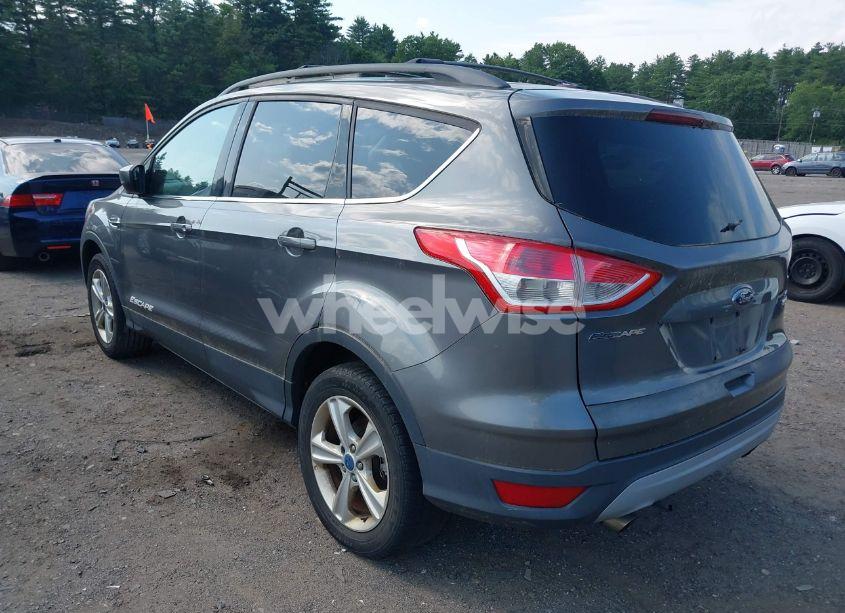 Photo 3 of 2013 Ford Escape SE (VIN 1FMCU0GX0DUD90385)