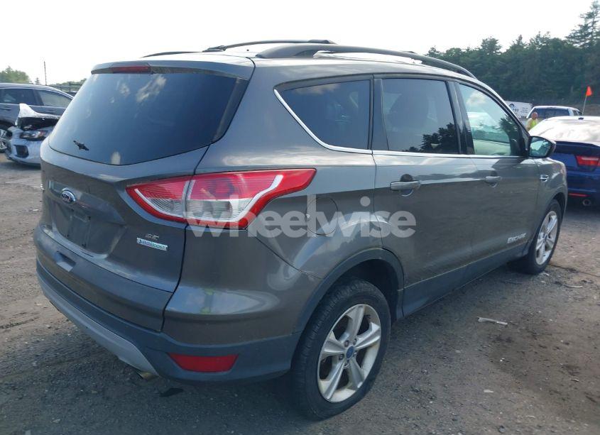 Photo 4 of 2013 Ford Escape SE (VIN 1FMCU0GX0DUD90385)