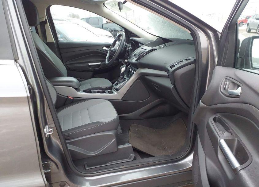 Photo 5 of 2014 Ford Escape SE (VIN 1FMCU0GX0EUA35928)