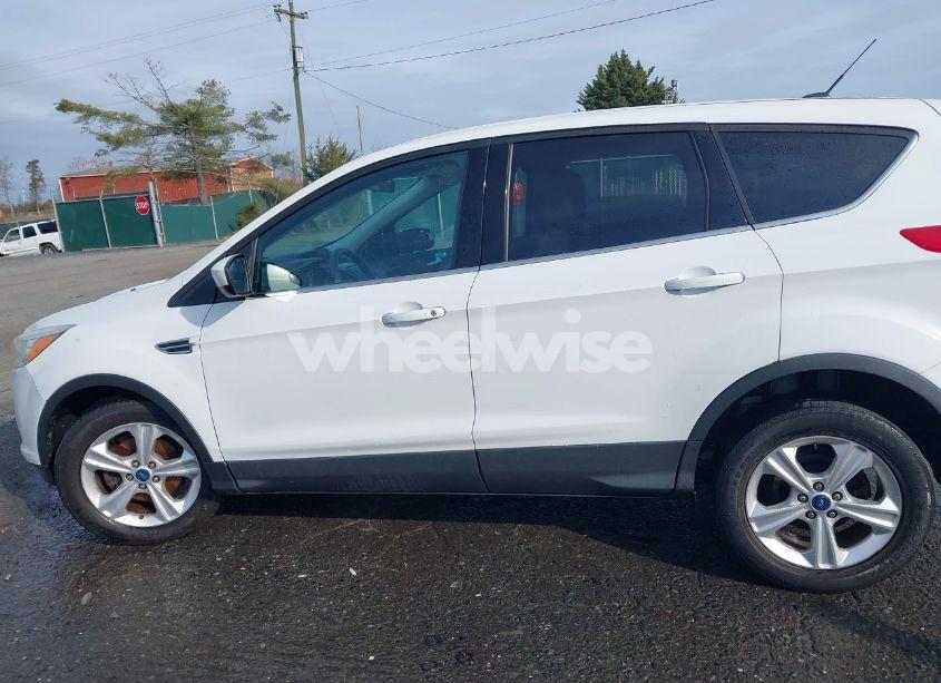 Photo 14 of 2014 Ford Escape SE (VIN 1FMCU0GX0EUA43432)