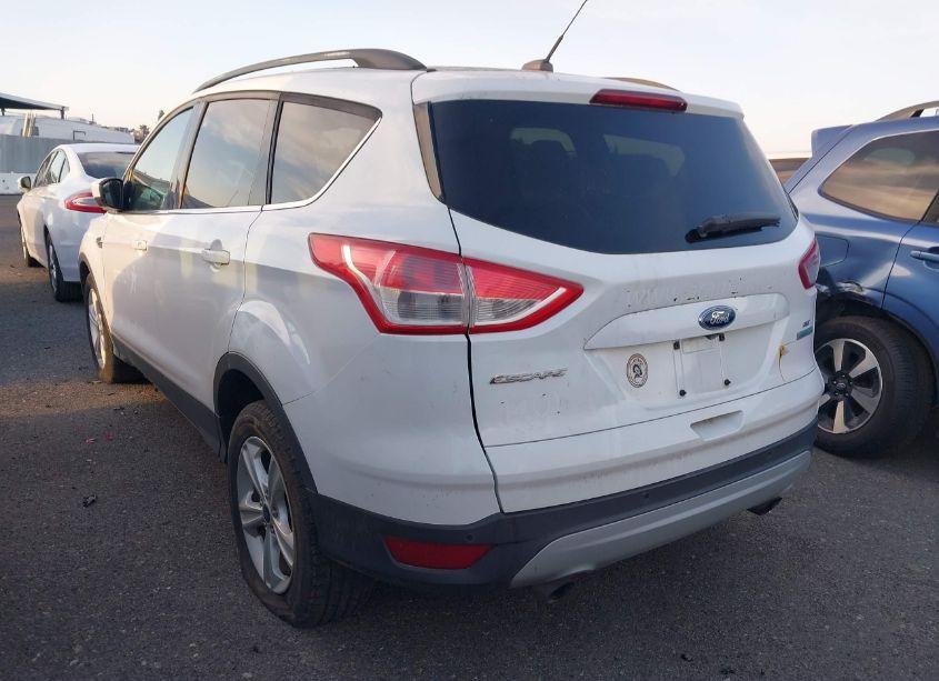Photo 3 of 2014 Ford Escape SE (VIN 1FMCU0GX0EUA54267)