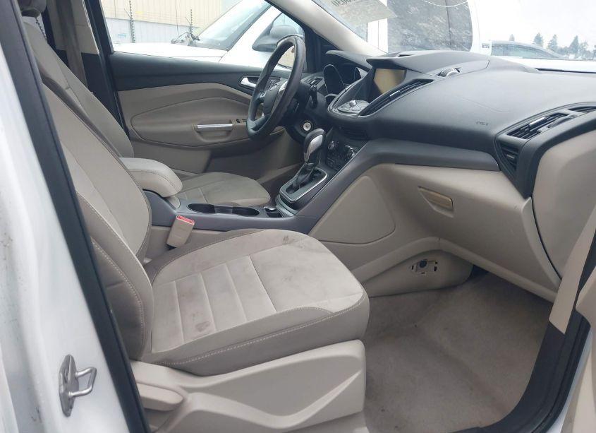 Photo 5 of 2014 Ford Escape SE (VIN 1FMCU0GX0EUA54267)