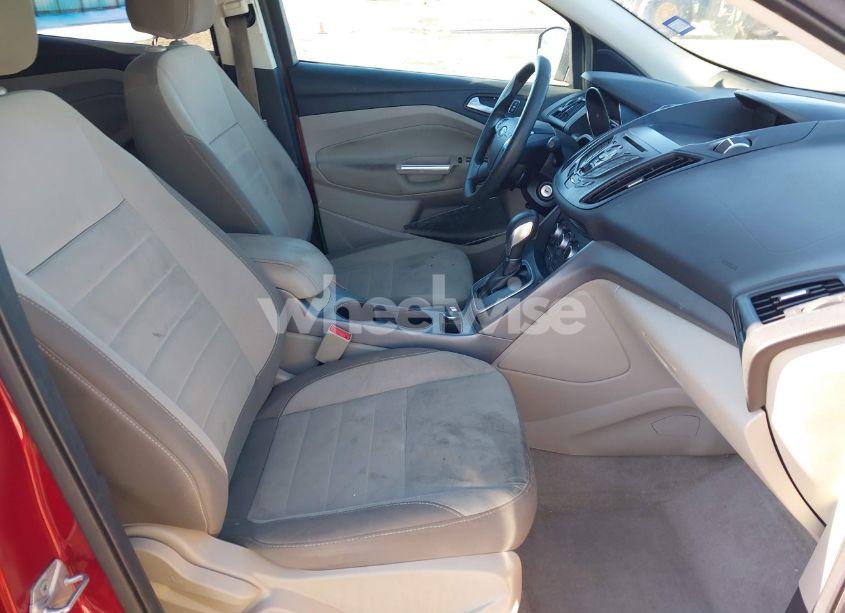 Photo 5 of 2014 Ford Escape SE (VIN 1FMCU0GX0EUA62000)