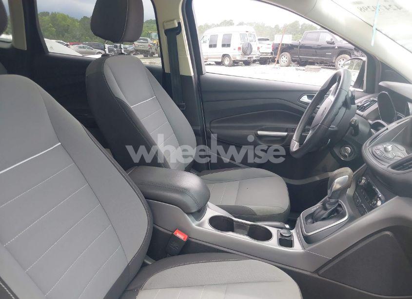 Photo 5 of 2014 Ford Escape SE (VIN 1FMCU0GX0EUB38394)