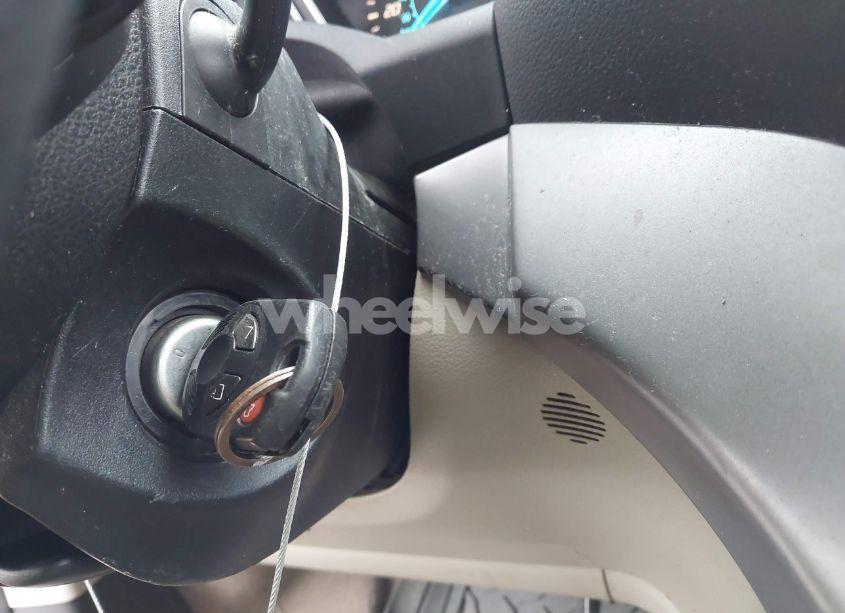 Photo 11 of 2014 Ford Escape SE (VIN 1FMCU0GX0EUB38802)