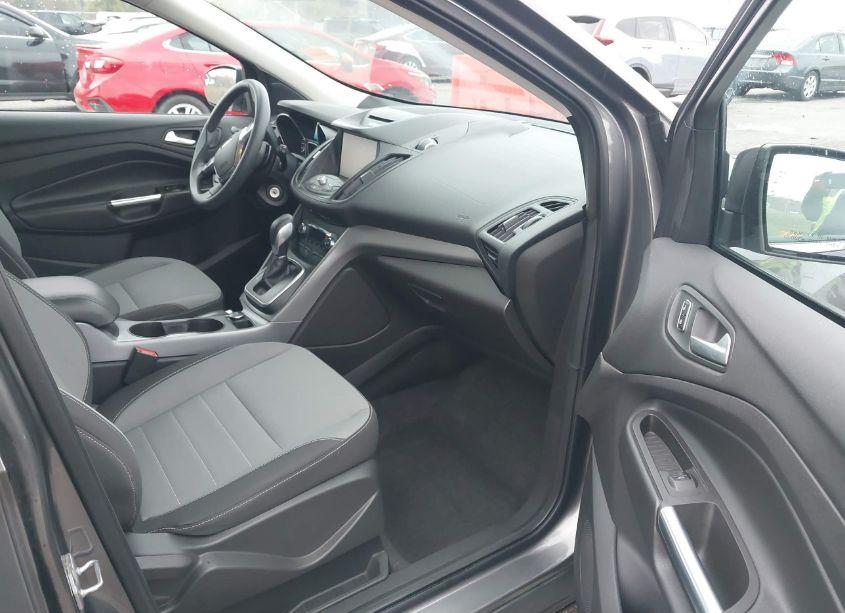 Photo 5 of 2014 Ford Escape SE (VIN 1FMCU0GX0EUB42798)