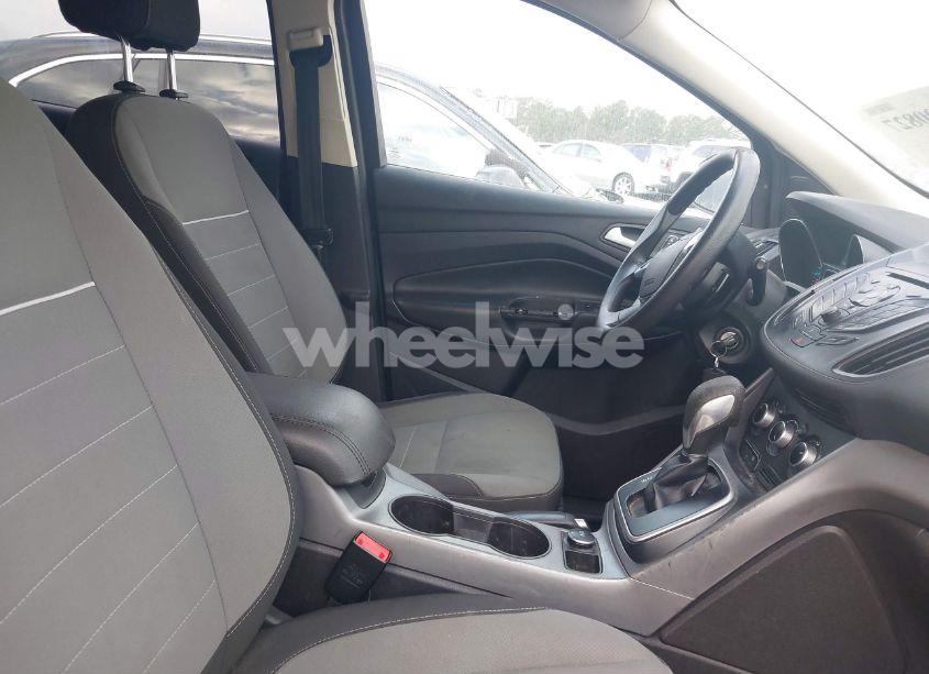 Photo 5 of 2014 Ford Escape SE (VIN 1FMCU0GX0EUB75851)