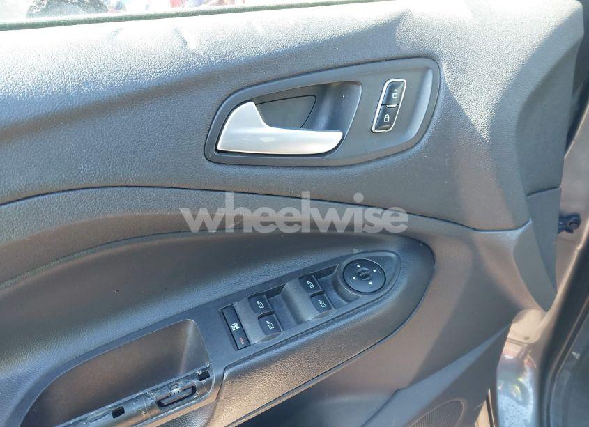 Photo 14 of 2014 Ford Escape SE (VIN 1FMCU0GX0EUC97660)