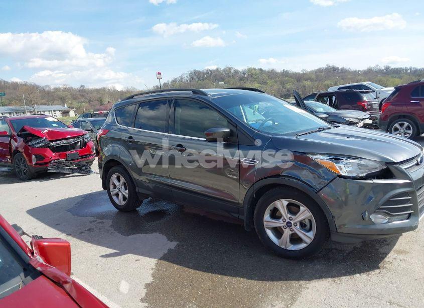 Photo 13 of 2015 Ford Escape SE (VIN 1FMCU0GX0FUA25160)
