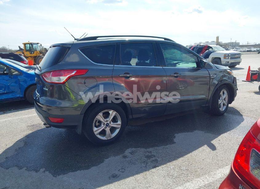 Photo 4 of 2015 Ford Escape SE (VIN 1FMCU0GX0FUA25160)