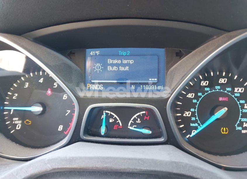 Photo 7 of 2015 Ford Escape SE (VIN 1FMCU0GX0FUA35624)