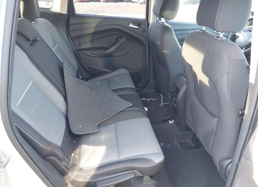 Photo 8 of 2015 Ford Escape SE (VIN 1FMCU0GX0FUA72804)