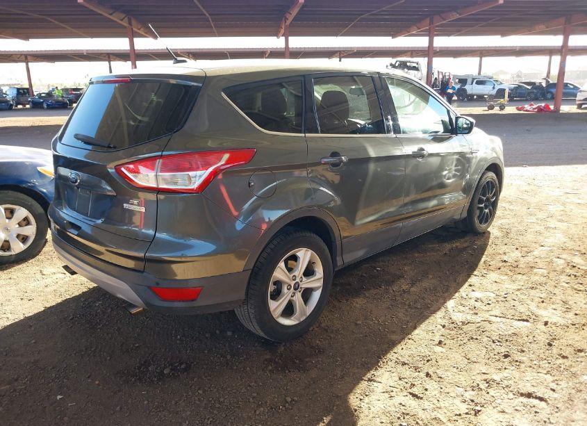 Photo 4 of 2015 Ford Escape SE (VIN 1FMCU0GX0FUB09687)