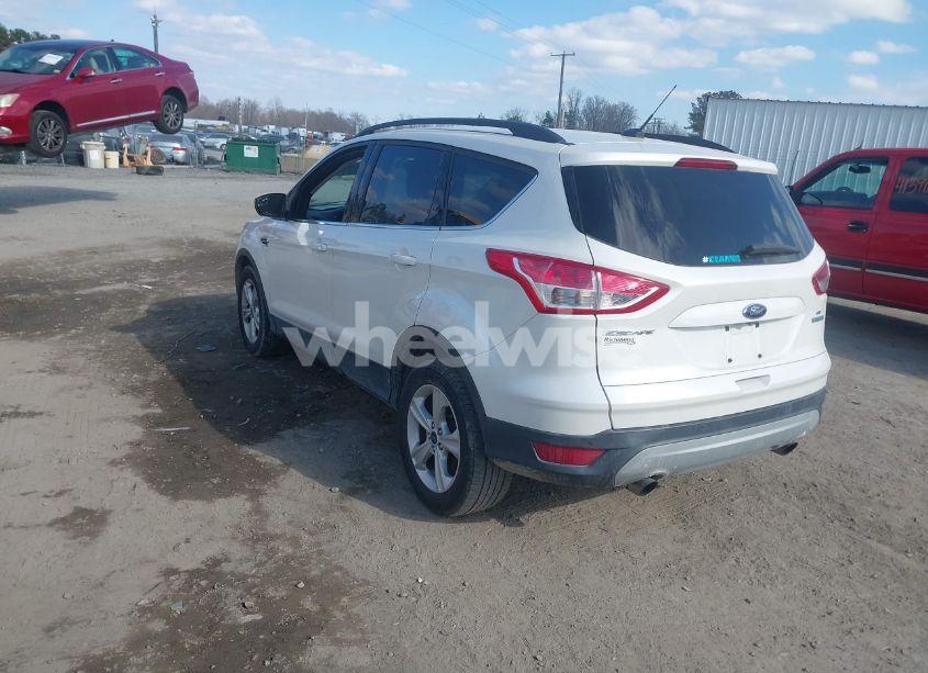 Photo 3 of 2015 Ford Escape SE (VIN 1FMCU0GX0FUB69310)
