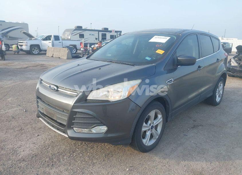 Photo 2 of 2015 Ford Escape SE (VIN 1FMCU0GX0FUC78365)