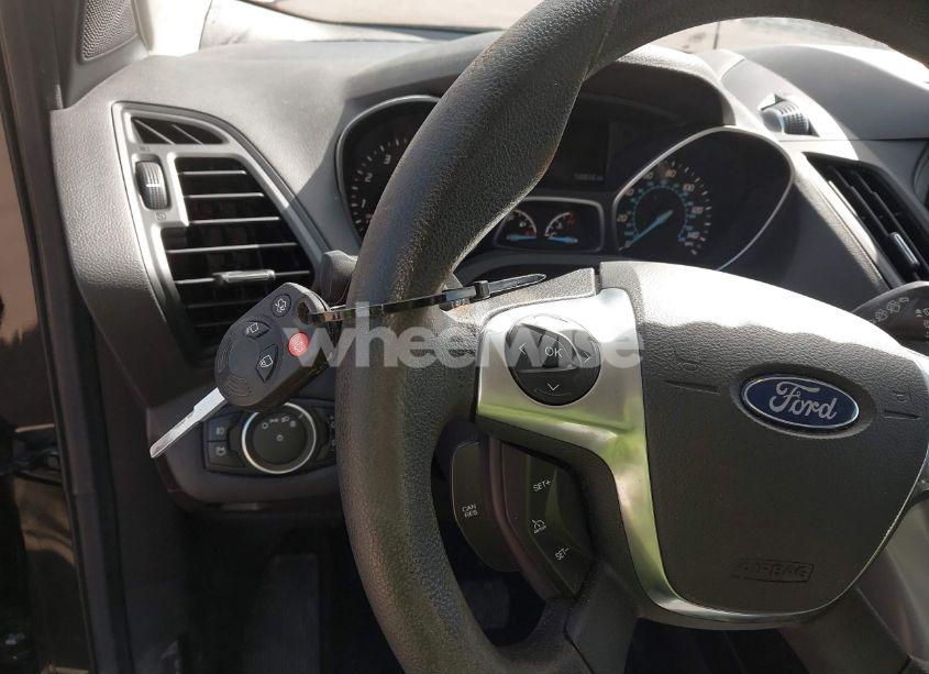 Photo 11 of 2016 Ford Escape SE (VIN 1FMCU0GX0GUA09011)