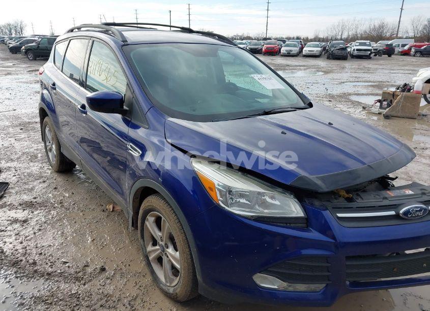 2016 Ford Escape SE (VIN 1FMCU0GX0GUA19408) main photo