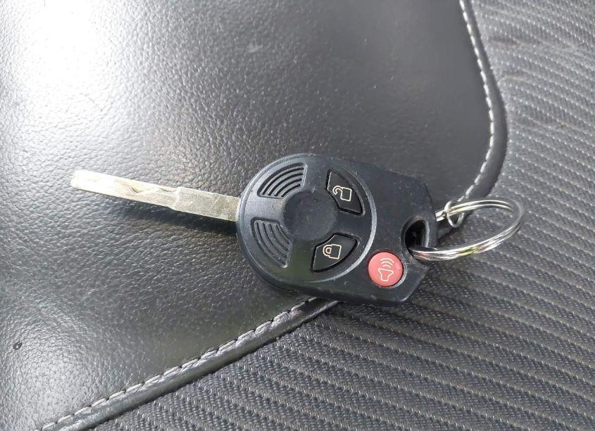 Photo 11 of 2016 Ford Escape SE (VIN 1FMCU0GX0GUA37620)