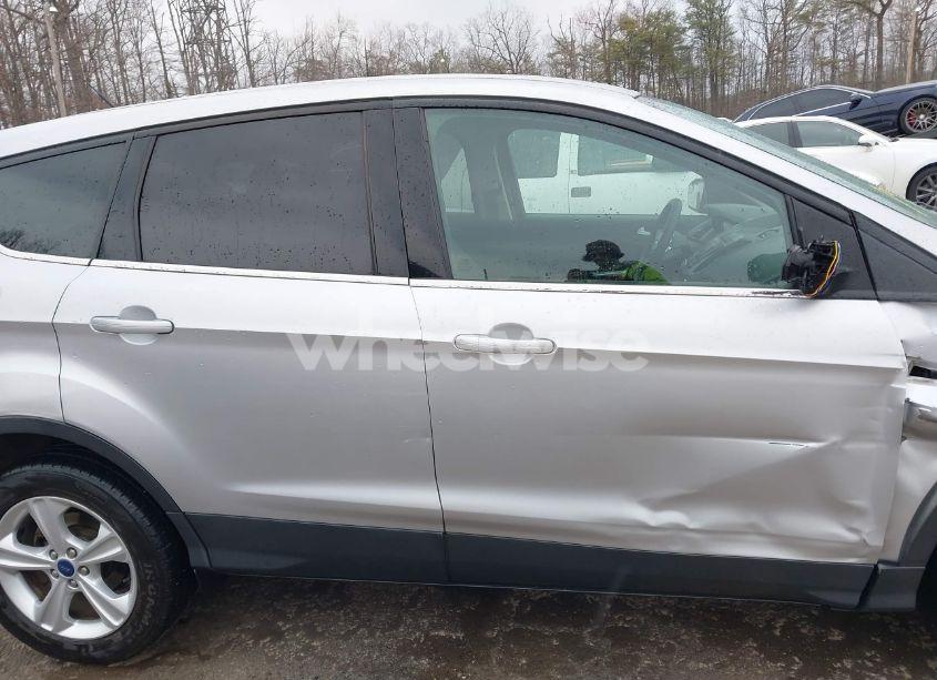Photo 13 of 2016 Ford Escape SE (VIN 1FMCU0GX0GUB31769)