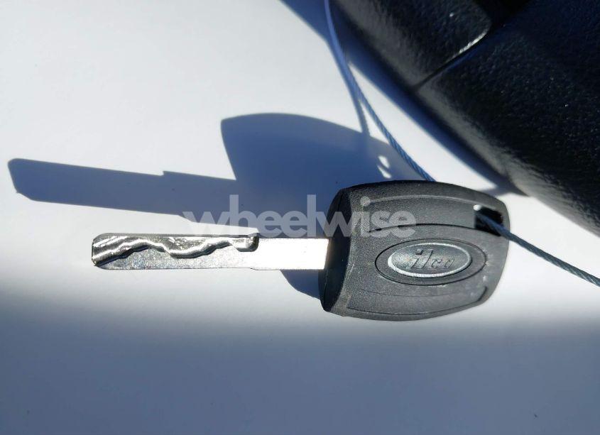 Photo 11 of 2016 Ford Escape SE (VIN 1FMCU0GX0GUC58103)