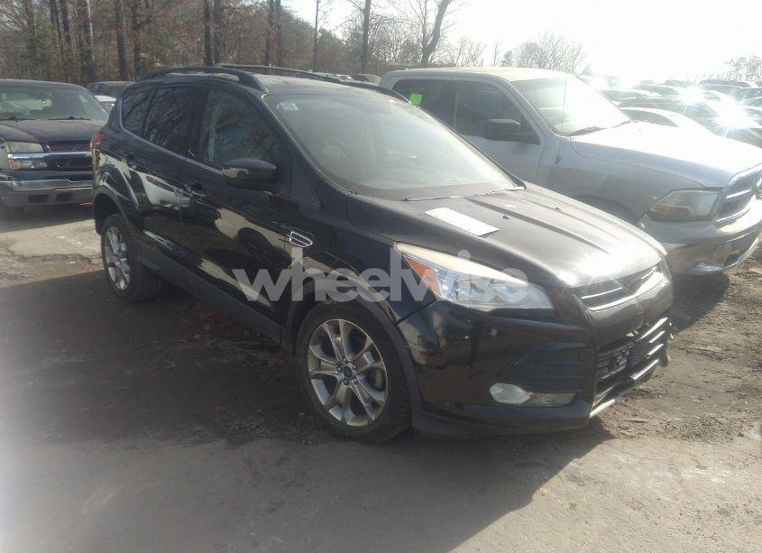 2013 Ford Escape SE (VIN 1FMCU0GX1DUA45320) main photo