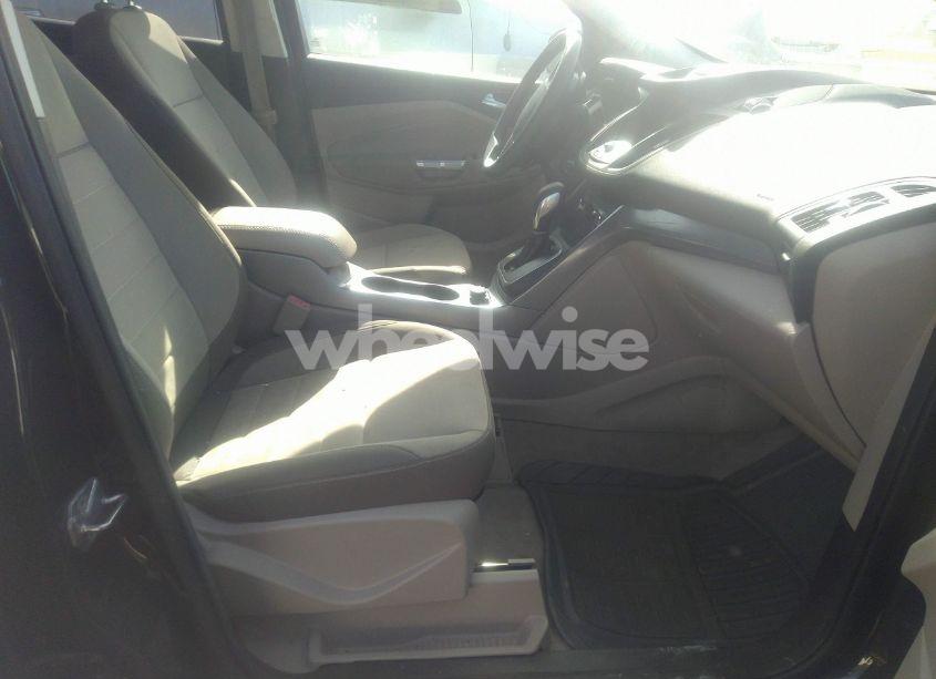 Photo 5 of 2013 Ford Escape SE (VIN 1FMCU0GX1DUA45320)