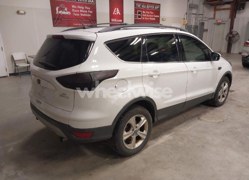 Photo 4 of 2013 Ford Escape SE (VIN 1FMCU0GX1DUB30867)