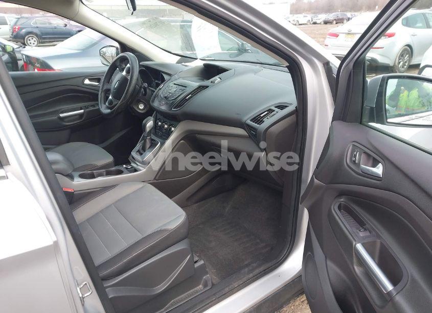 Photo 5 of 2013 Ford Escape SE (VIN 1FMCU0GX1DUB37611)
