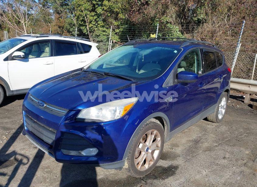 Photo 2 of 2013 Ford Escape SE (VIN 1FMCU0GX1DUB91488)